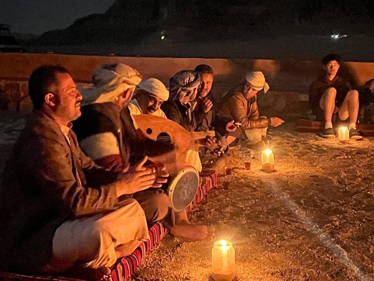 Bedouin Traditions Camp Wadi Rum Esterno foto